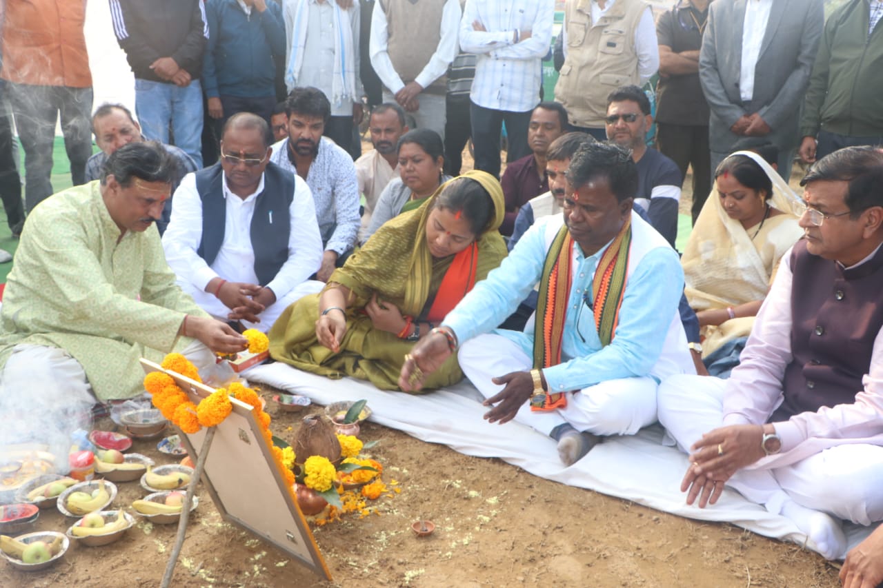 पूर्व प्रधानमंत्री श्री अटल बिहारी वाजपेयी का जीवन हम सभी के लिए प्रेरणादायक: मंत्री श्रीमती लक्ष्मी रजवाड़े